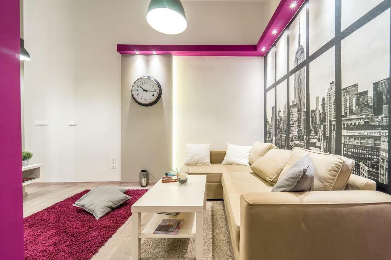 Cozy Downtown Studio Apartment ブダペスト エクステリア 写真