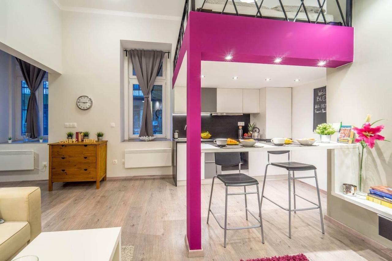 Cozy Downtown Studio Apartment ブダペスト エクステリア 写真